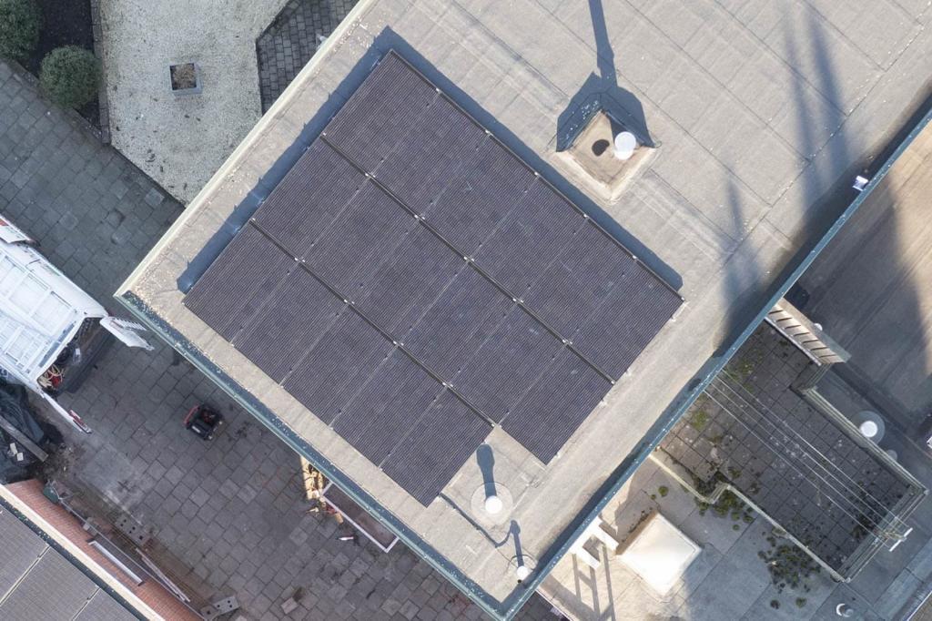 Zonnepanelen voor op platte daken